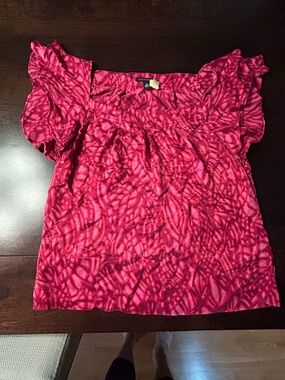 Banana Republic Fuchsia Pink Abstract Ruffle Sleeve Blouse